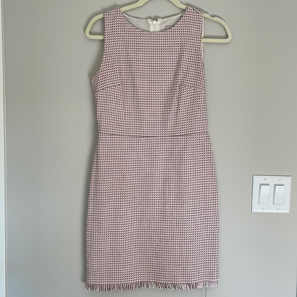 Loft dress size 4P in like new condition